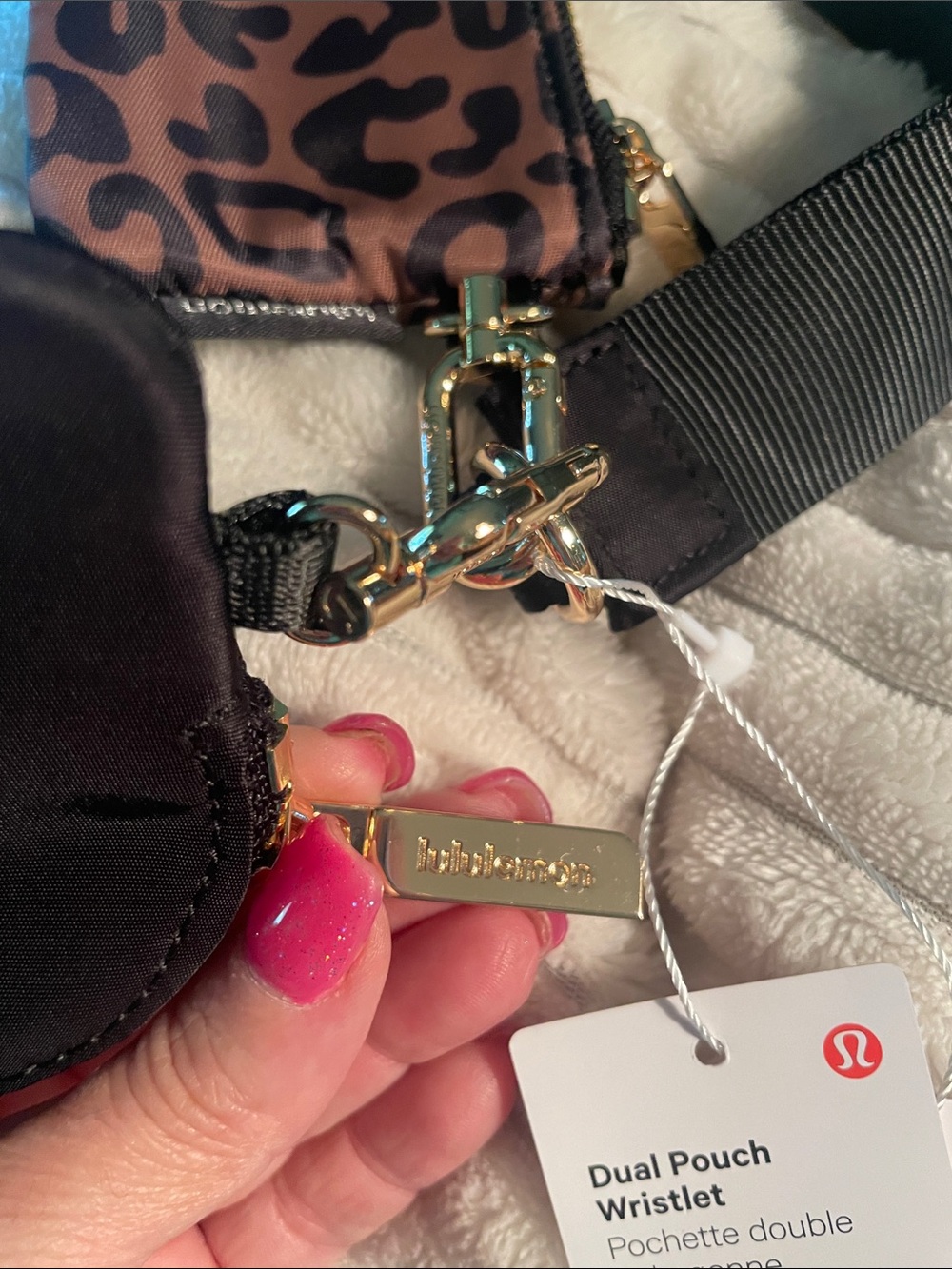 lululemon athletica Dual Pouch Wristlet in Black and Brown Leopard Print - Picture 5 of 5